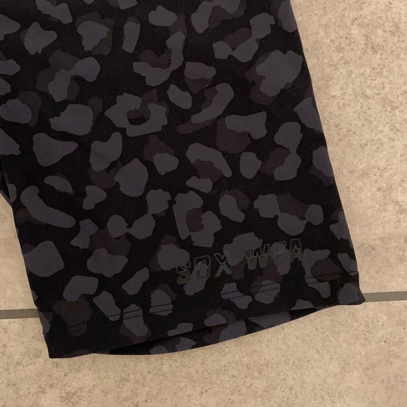 Sarah’s day x white fox boutique biker shorts - Picture 4 of 8